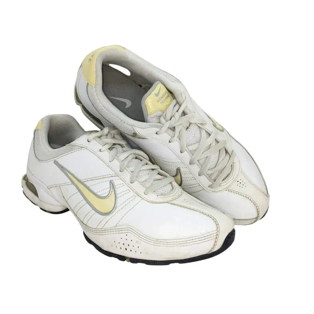 NIKE All Exceed Womens White w/Yellow Accents Running Sneakers - Size: 8